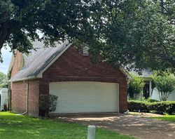 Pre-foreclosure in  W DEERFIELD DR Canton, MS 39046