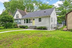 Pre-foreclosure in  PILLSBURY AVE S Minneapolis, MN 55409