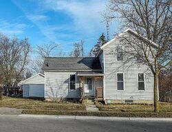 Pre-foreclosure in  OAK ST Adrian, MI 49221