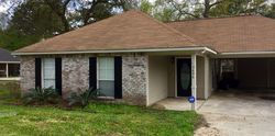 Pre-foreclosure in  OLD LIVE OAK DR Denham Springs, LA 70706