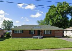 Pre-foreclosure in  DEVERON DR Louisville, KY 40216