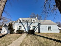 Pre-foreclosure in  N 11TH ST Marysville, KS 66508