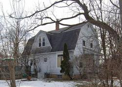 Pre-foreclosure in  BENT ST Elgin, IL 60120