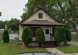 Pre-foreclosure in  PENNSYLVANIA AVE Aurora, IL 60506