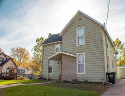 Pre-foreclosure in  COLLEGE HILL AVE Oskaloosa, IA 52577