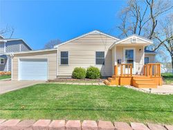 Pre-foreclosure Listing in MARYLAND DR URBANDALE, IA 50322