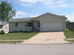 Pre-foreclosure in  REDBUD RD NE Cedar Rapids, IA 52402