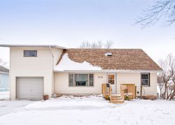 Pre-foreclosure in  N 12TH ST Estherville, IA 51334