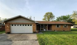 Pre-foreclosure in  W 300 N Anderson, IN 46011