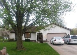 Pre-foreclosure Listing in INGLE DR OSSIAN, IN 46777