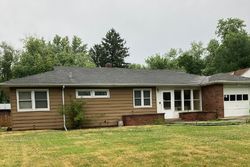 Pre-foreclosure in  SHERIDAN RD Champaign, IL 61821