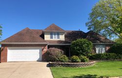Pre-foreclosure in  W LESLIE DR Channahon, IL 60410