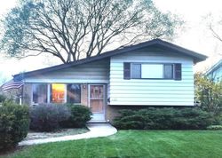 Pre-foreclosure in  N MAY ST Addison, IL 60101