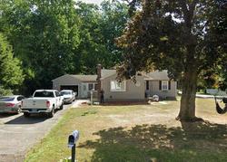 Pre-foreclosure in  PILGRIM DR Windsor, CT 06095