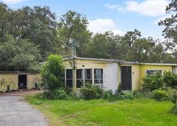 Pre-foreclosure in  W SEER CT Homosassa, FL 34446