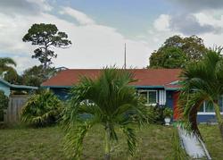 Pre-foreclosure in  S 12TH ST Lake Worth, FL 33462