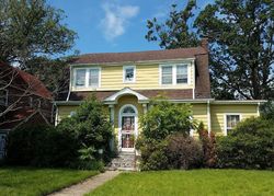 Pre-foreclosure in  33RD ST SE Washington, DC 20020