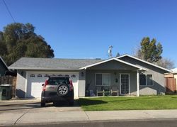 Pre-foreclosure in  W SONOMA AVE Stockton, CA 95204