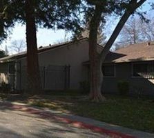 Pre-foreclosure in  NEWBOROUGH DR Sacramento, CA 95833