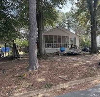 Pre-foreclosure in  18TH AVE E Tuscaloosa, AL 35404