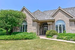 Pre-foreclosure in  LINDSAY DR Brookfield, WI 53005