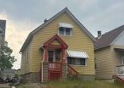 Pre-foreclosure in  S 23RD ST Milwaukee, WI 53215