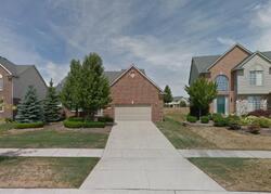 Pre-foreclosure in  KARL DR Plymouth, MI 48170