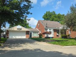 Pre-foreclosure in  CENTRALIA Redford, MI 48239