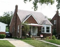 Pre-foreclosure in  MARLOWE ST Detroit, MI 48228