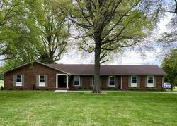 Pre-foreclosure in  N RUSSELL ST Portland, TN 37148