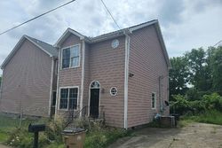 Pre-foreclosure in  ALBION ST Nashville, TN 37209