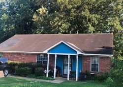 Pre-foreclosure in  DERBYSHIRE AVE Memphis, TN 38127