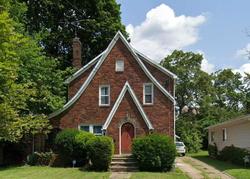 Pre-foreclosure in  MERCER AVE Akron, OH 44320