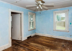 Pre-foreclosure in  1/2 COURT ST Plymouth, MA 02360