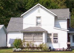 Pre-foreclosure in  GRANT ST Franklin, PA 16323
