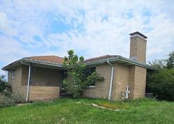 Pre-foreclosure in  MUNNTOWN RD Eighty Four, PA 15330