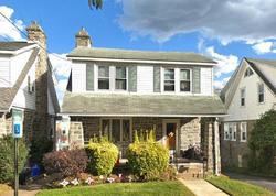 Pre-foreclosure in  HARVIN RD Upper Darby, PA 19082