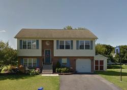 Pre-foreclosure Listing in JUBILEE DR STOCKERTOWN, PA 18083