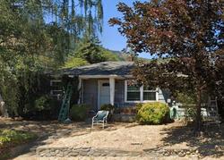 Pre-foreclosure in  NE MADRONA DR Myrtle Creek, OR 97457