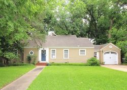 Pre-foreclosure in  STANLEY ST SW Ardmore, OK 73401