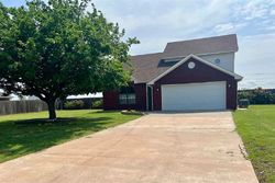 Pre-foreclosure in  NW HAVENSHIRE CIR Lawton, OK 73505