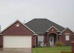Pre-foreclosure in  SE 17TH ST Choctaw, OK 73020