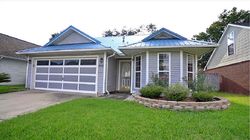 Pre-foreclosure in  CLAEVEN CIR Fort Walton Beach, FL 32547