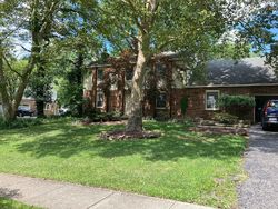 Pre-foreclosure in  LANE RD Columbus, OH 43220