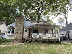 Pre-foreclosure in  CORNELL AVE Elyria, OH 44035