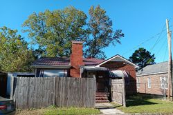 Pre-foreclosure in  REDDICK ST Williamston, NC 27892