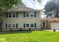 Pre-foreclosure in  LIBERTY RD Mount Laurel, NJ 08054