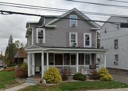 Pre-foreclosure Listing in SILVER ST MERIDEN, CT 06450