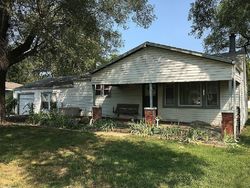 Pre-foreclosure in  N WARREN AVE Springfield, MO 65802