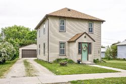 Pre-foreclosure in  2ND AVE NW Plainview, MN 55964